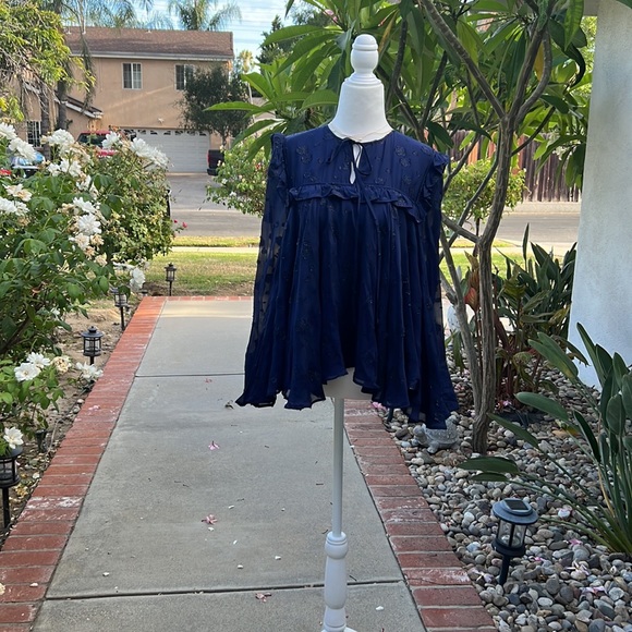 CO Blouse -NWOT - Picture 13 of 13